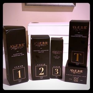 Averr Aglow Luminous Clear Kit Skincare